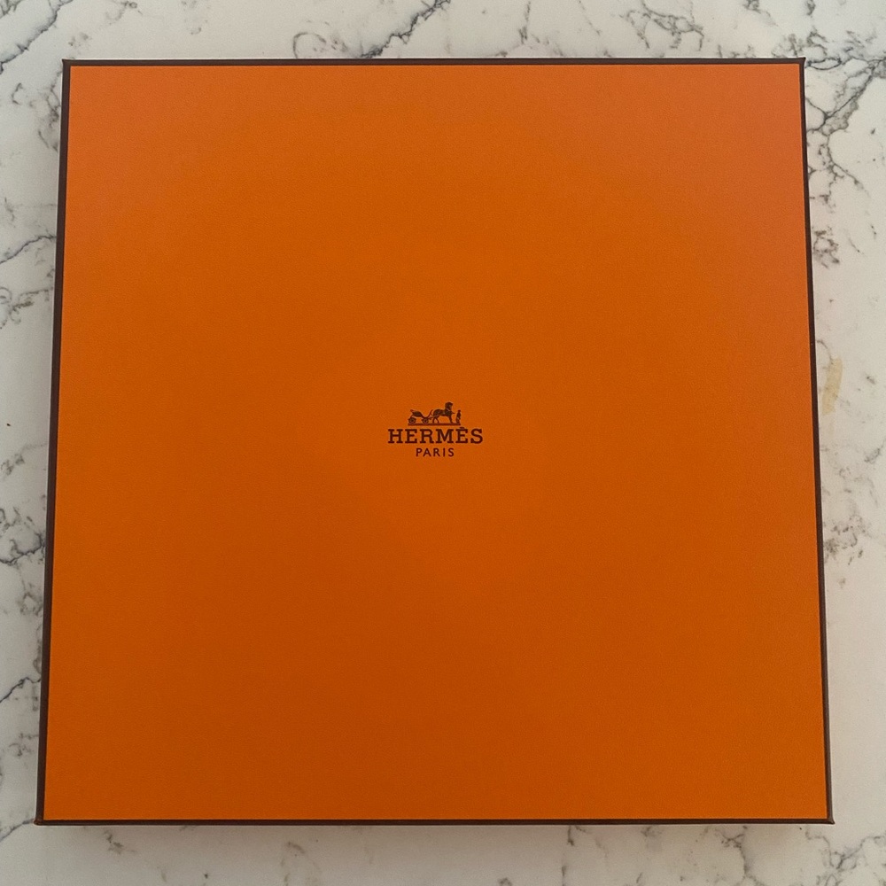 Hermes scarf box